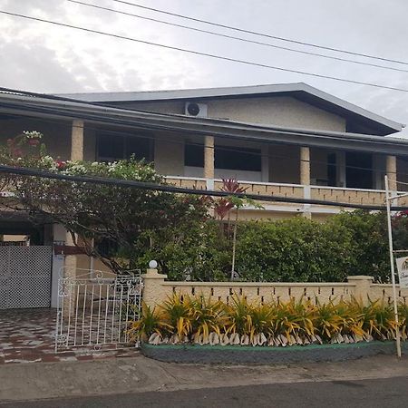 Rainbow Inn Grenville Εξωτερικό φωτογραφία