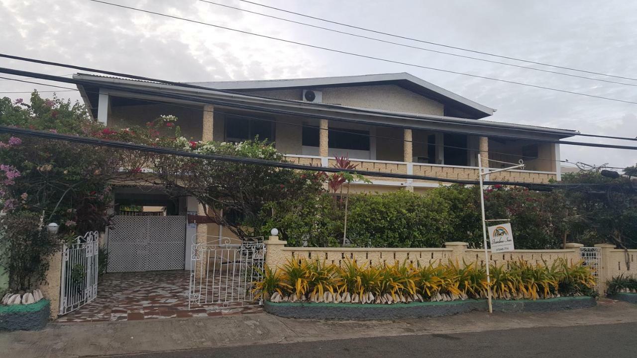 Rainbow Inn Grenville Εξωτερικό φωτογραφία