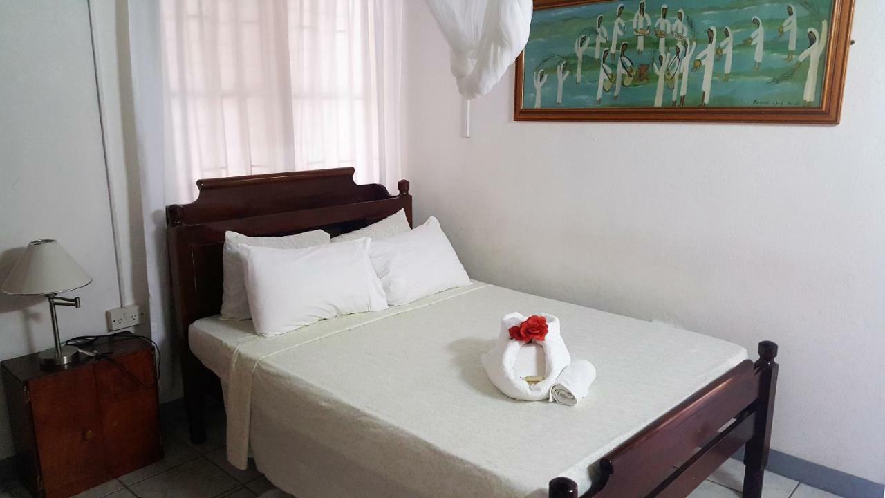 Rainbow Inn Grenville Δωμάτιο φωτογραφία